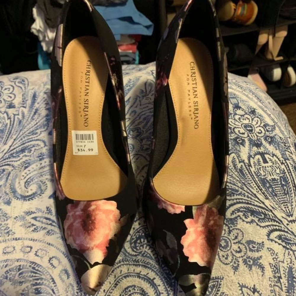Brand new rose heels